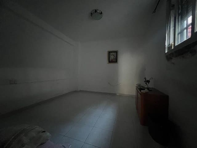 4 chambre Villa/Maison Mitoyenne à vendre à Cordoue ville - 80 000 € (Ref: 9478771)