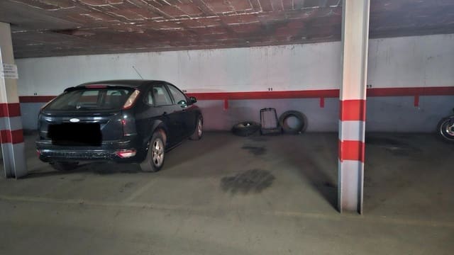 Garage for sale in Cercadilla-Medina Azahara, Córdoba city - € 24,000 (Ref: 9479190)