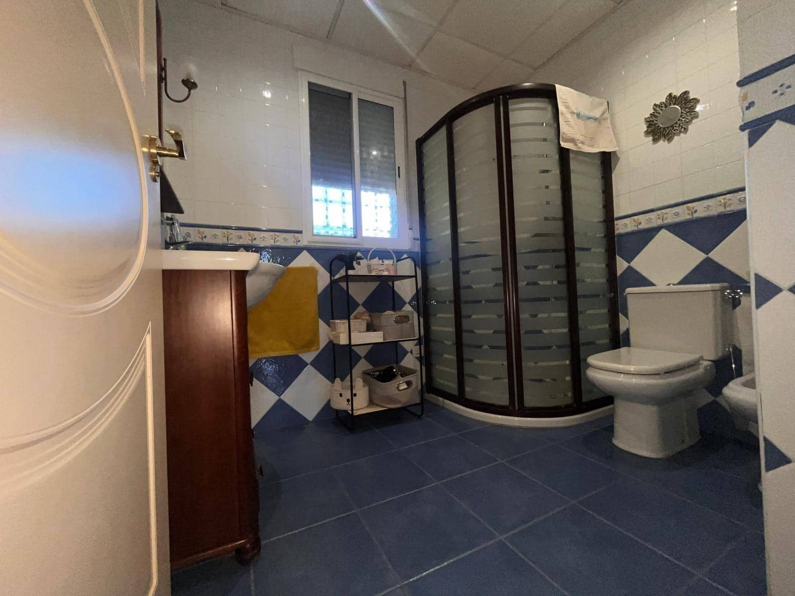 3 bedroom Villa for sale in Almodovar del Rio with garage - € 250,000 (Ref: 9479192)