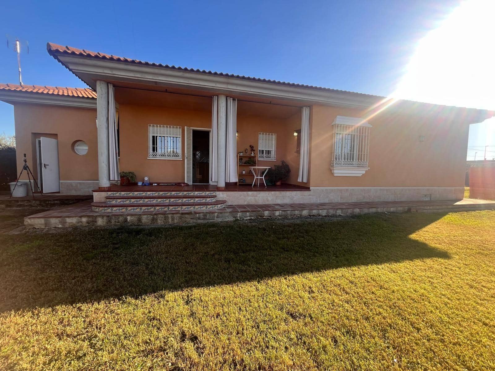 3 bedroom Villa for sale in Almodovar del Rio with garage - € 250,000 (Ref: 9479192)