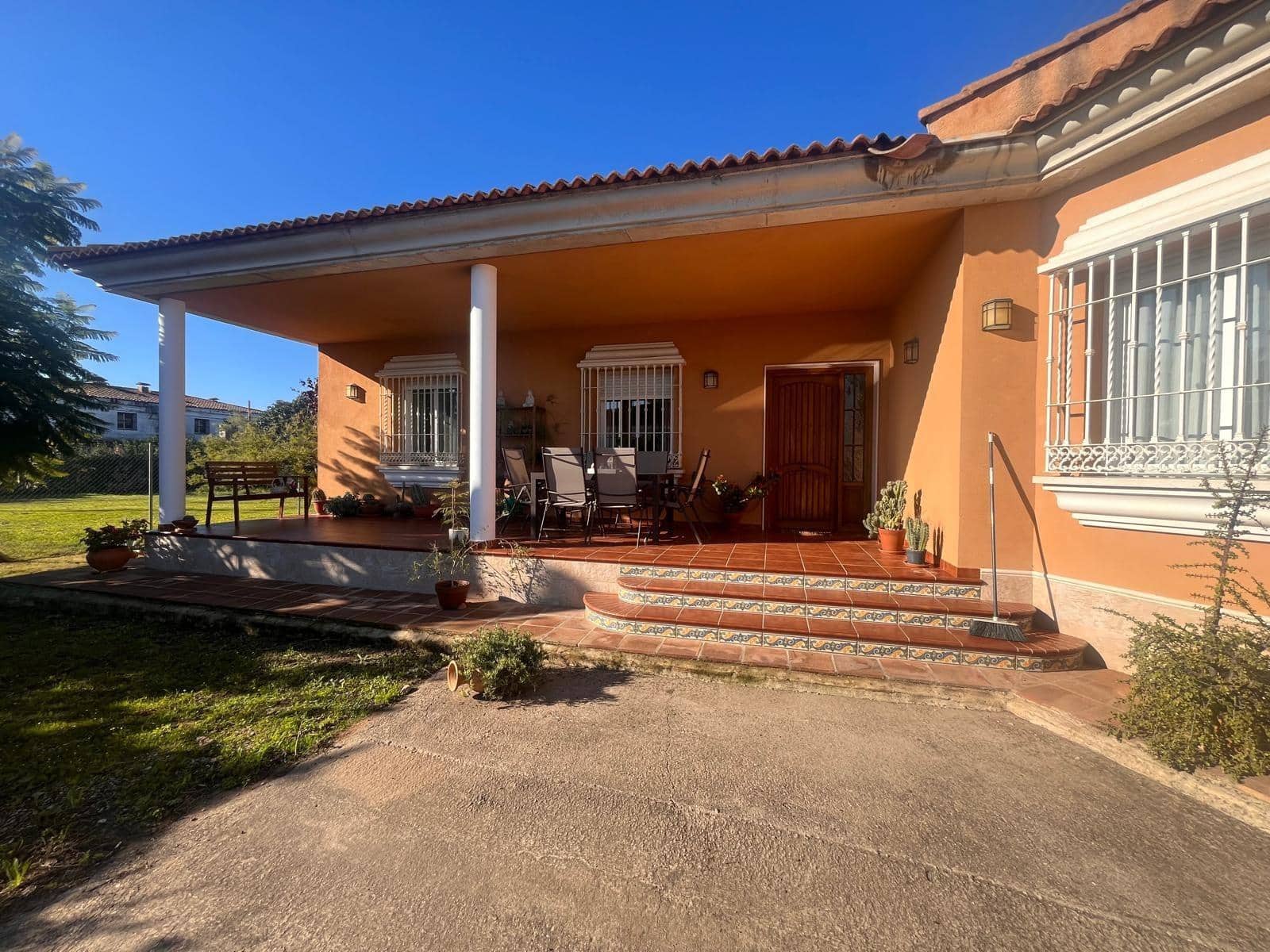 3 bedroom Villa for sale in Almodovar del Rio with garage - € 250,000 (Ref: 9479192)
