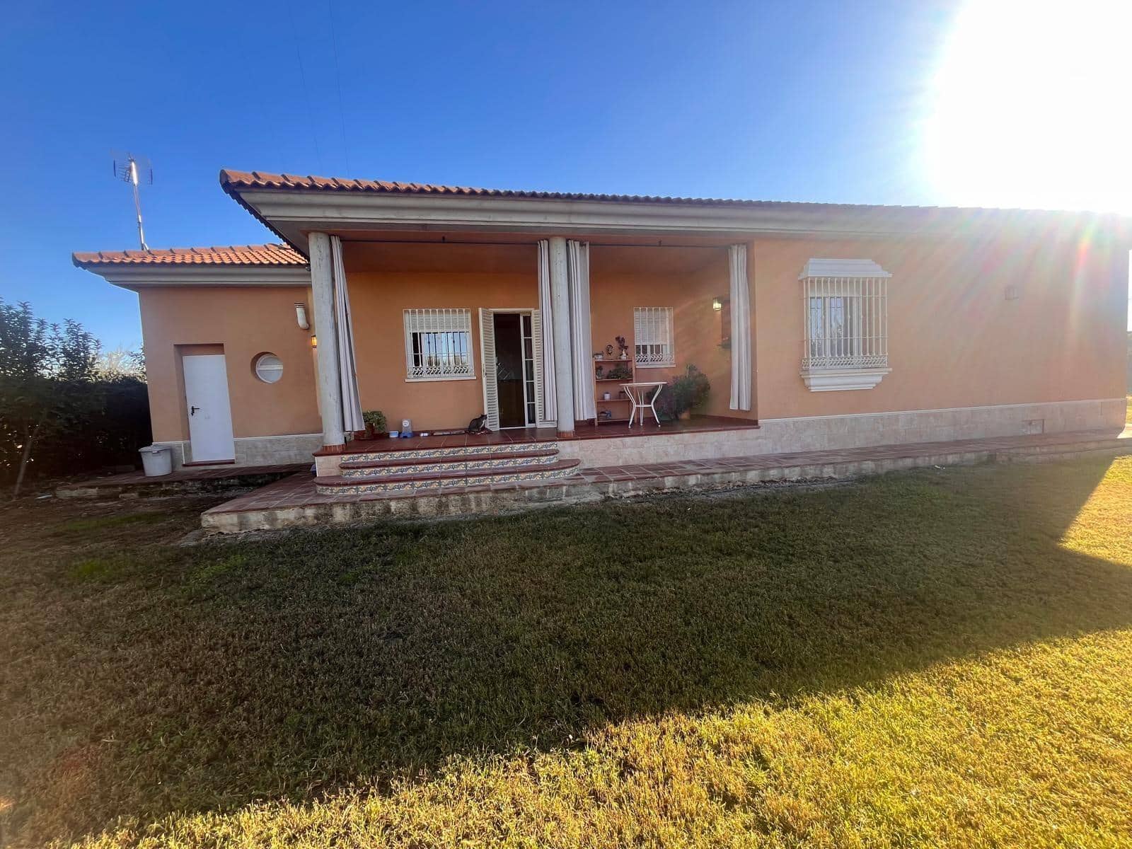 3 bedroom Villa for sale in Almodovar del Rio with garage - € 250,000 (Ref: 9479192)