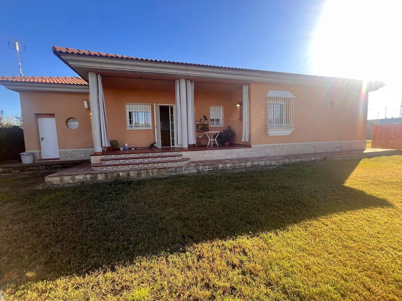3 bedroom Villa for sale in Almodovar del Rio with garage - € 250,000 (Ref: 9479192)