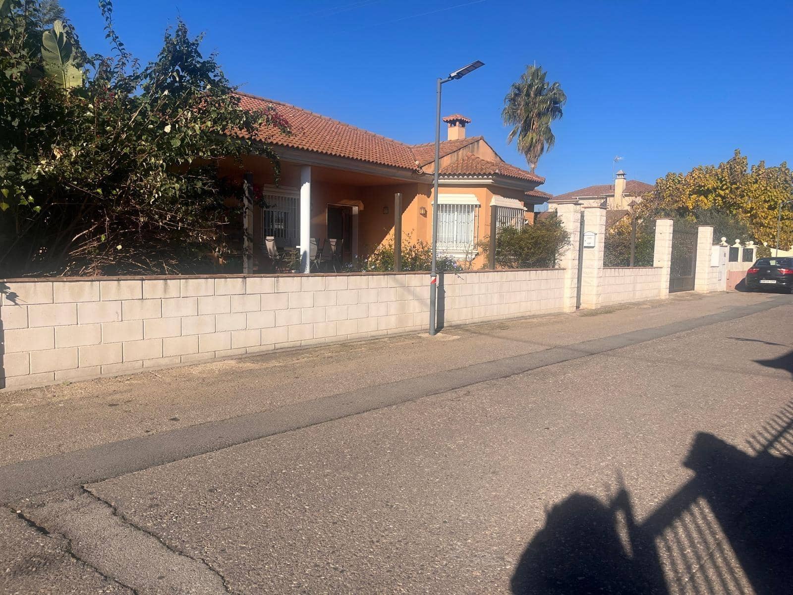 3 bedroom Villa for sale in Almodovar del Rio with garage - € 250,000 (Ref: 9479192)