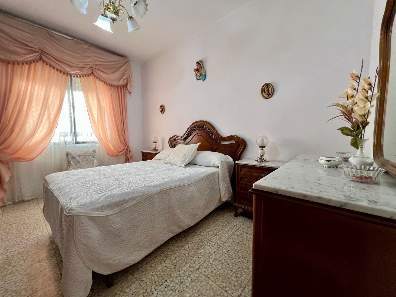 4 soverom Leilighet til salgs i Aguilar de la Frontera med garasje - € 58 000 (Ref: 9483546)