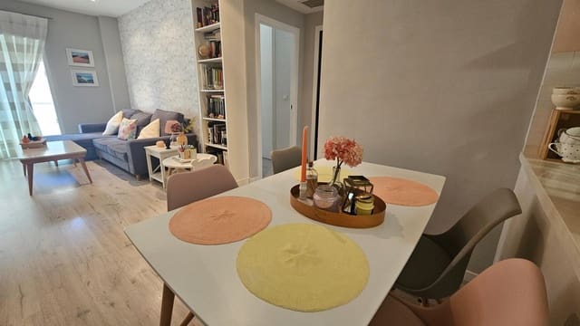 2 soveværelse Lejlighed til salg i Huerta de la Reina, Córdoba by - € 174.900 (Ref: 9483548)