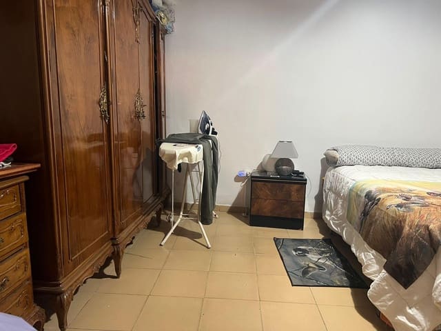 5 slaapkamer Huis te koop in Alcolea, Córdoba stad - € 125.000 (Ref: 9483550)