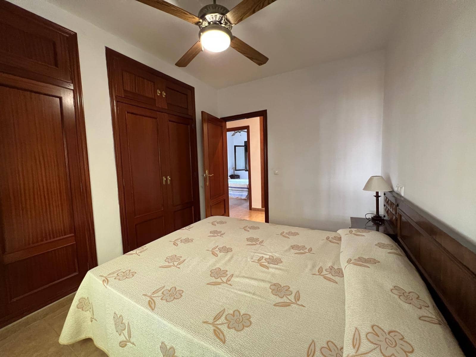 7 slaapkamer Villa te koop in Cordoba stad met zwembad garage - € 380.000 (Ref: 9485355)