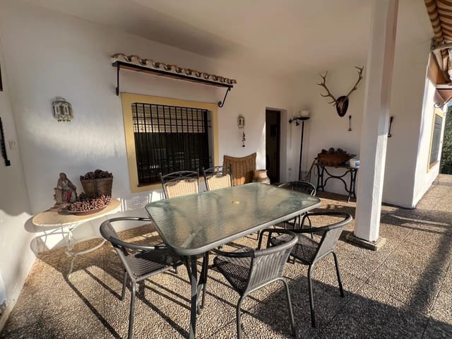 7 Zimmer Villa zu verkaufen in Santa Maria de Trassierra, Córdoba Stadt mit Pool Garage - 380.000 € (Ref: 9485355)