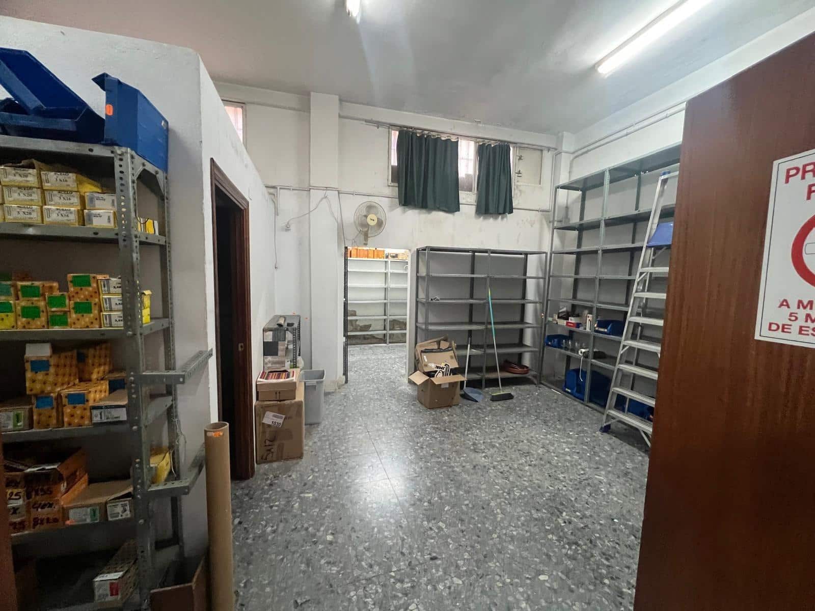 Kaupallinen myytävänä paikassa Cordoba kaupunki - 140 000 € (Ref: 9486448)