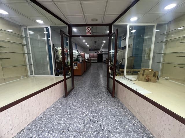 Kaupallinen myytävänä paikassa Córdoba kaupunki - 140 000 € (Ref: 9486448)