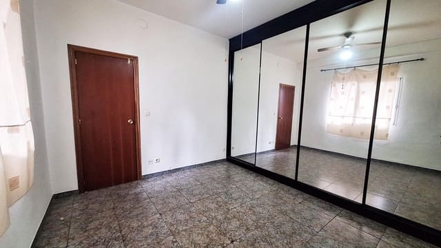 2 soveværelse Lejlighed til salg i Centro, Córdoba by - € 155.000 (Ref: 9486449)