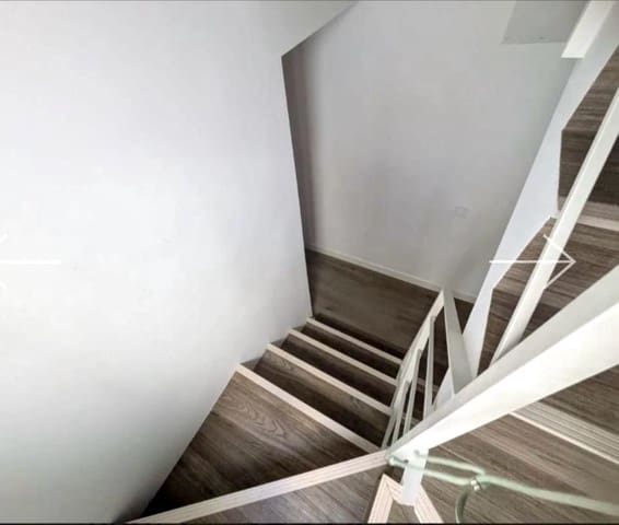 4 sovrum Hus till salu i Ollerías, Córdoba stad med garage - 376 000 € (Ref: 9491504)