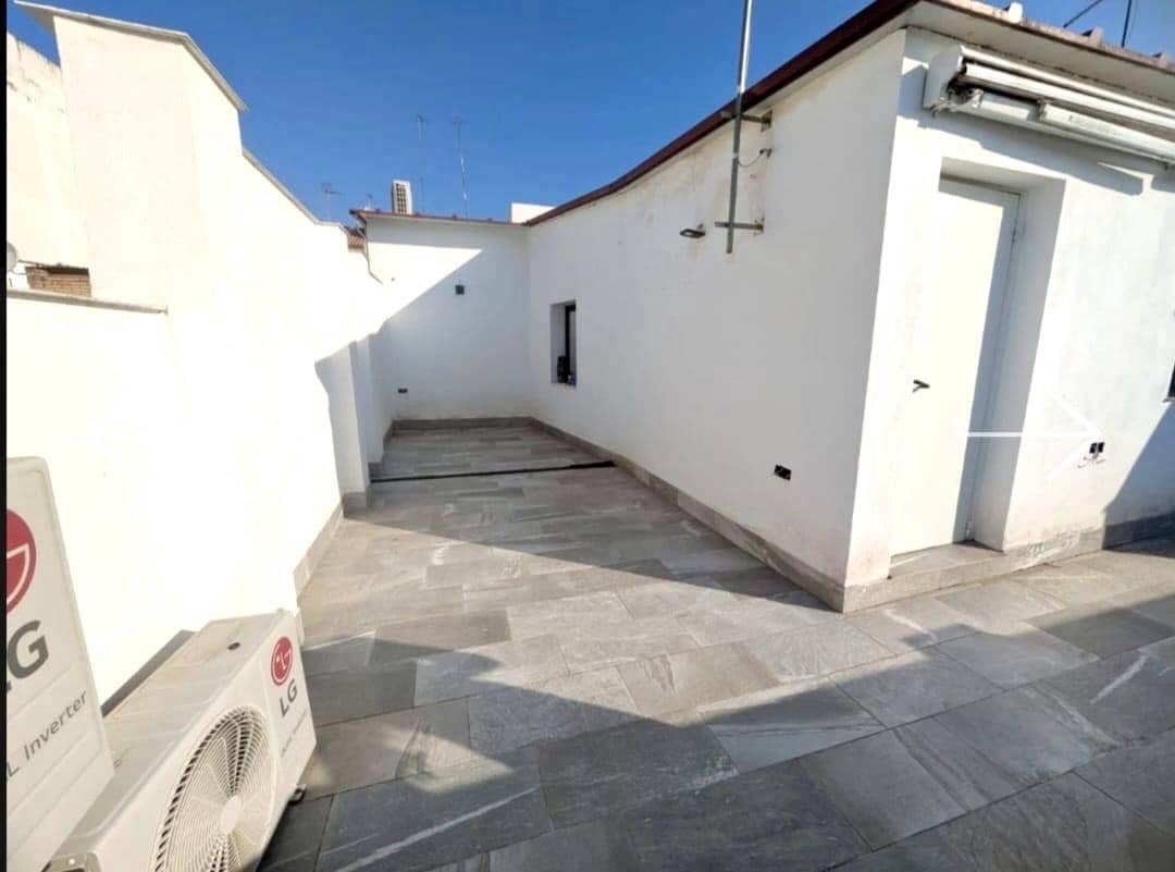 4 sovrum Hus till salu i Cordoba stad med garage - 376 000 € (Ref: 9491504)