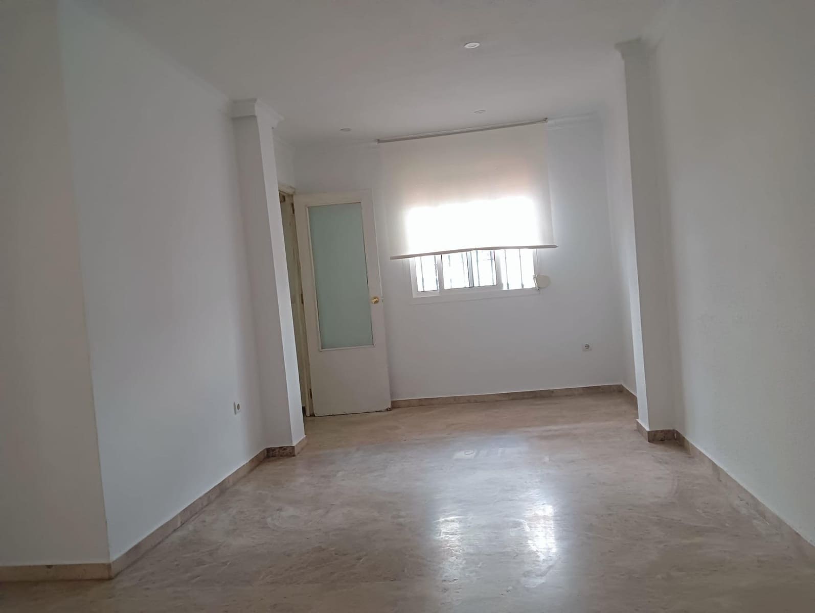 4 sypialnia Dom szeregowy na sprzedaż w Miasto Kordoba z garażem - 210 000 € (Ref: 9495359)