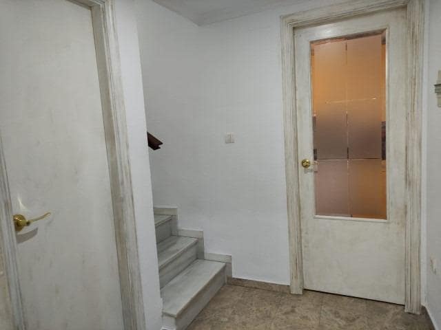 4 sypialnia Dom szeregowy na sprzedaż w Miasto Kordoba z garażem - 210 000 € (Ref: 9495359)