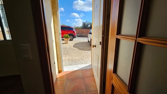 3 sypialnia Dom szeregowy na sprzedaż w Miasto Kordoba z garażem - 124 900 € (Ref: 9495360)