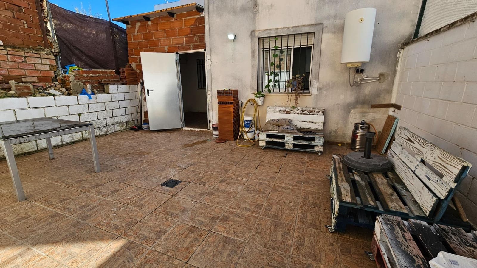 3 makuuhuone Rivitalo myytävänä paikassa Cordoba kaupunki mukana 
autotalli - 124 900 € (Ref: 9495360)