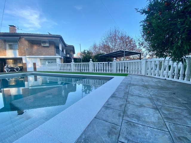 6 sovrum Villa till salu i Córdoba stad med pool garage - 675 000 € (Ref: 9497307)