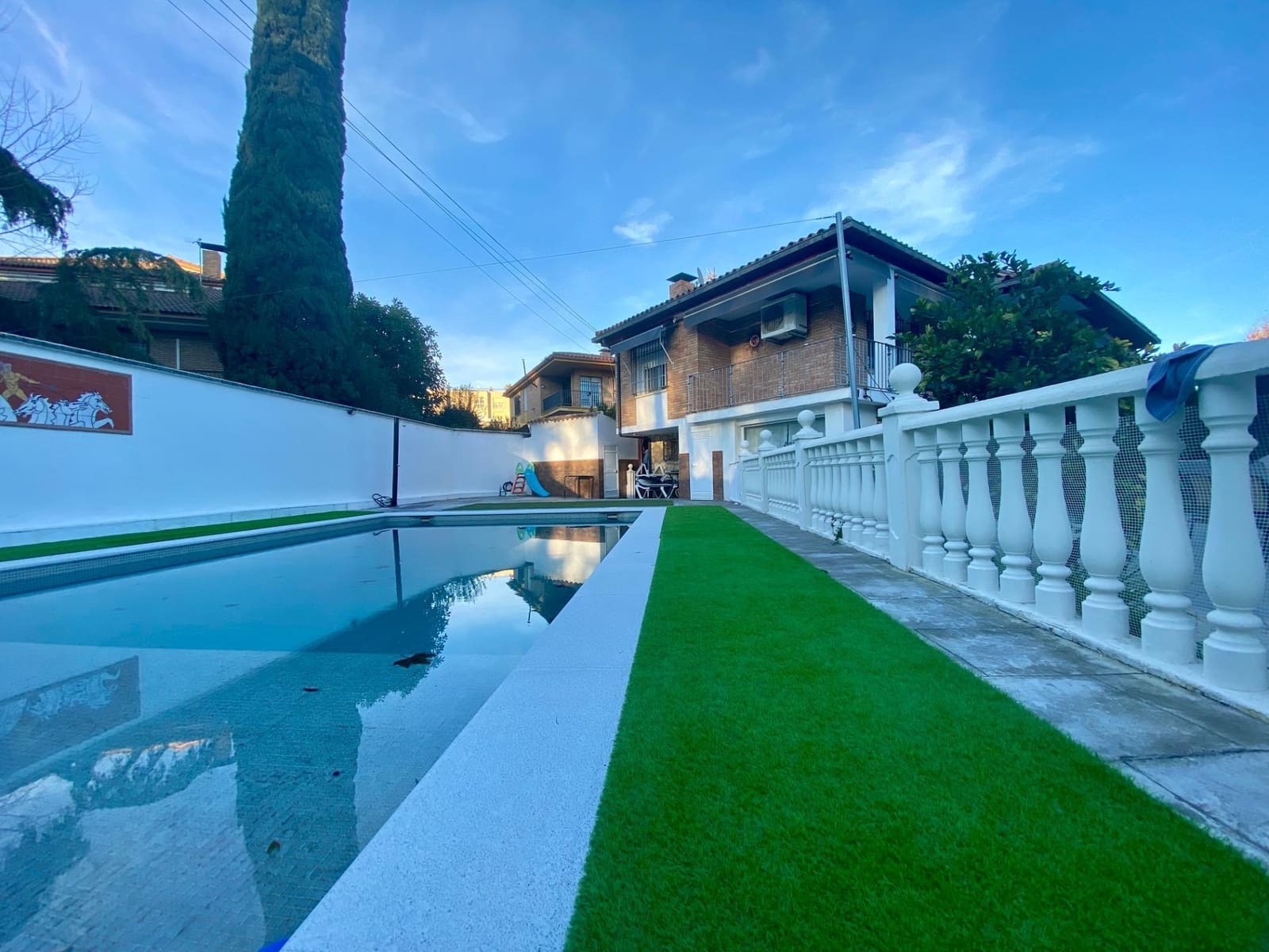 6 sovrum Villa till salu i Cordoba stad med pool garage - 675 000 € (Ref: 9497307)