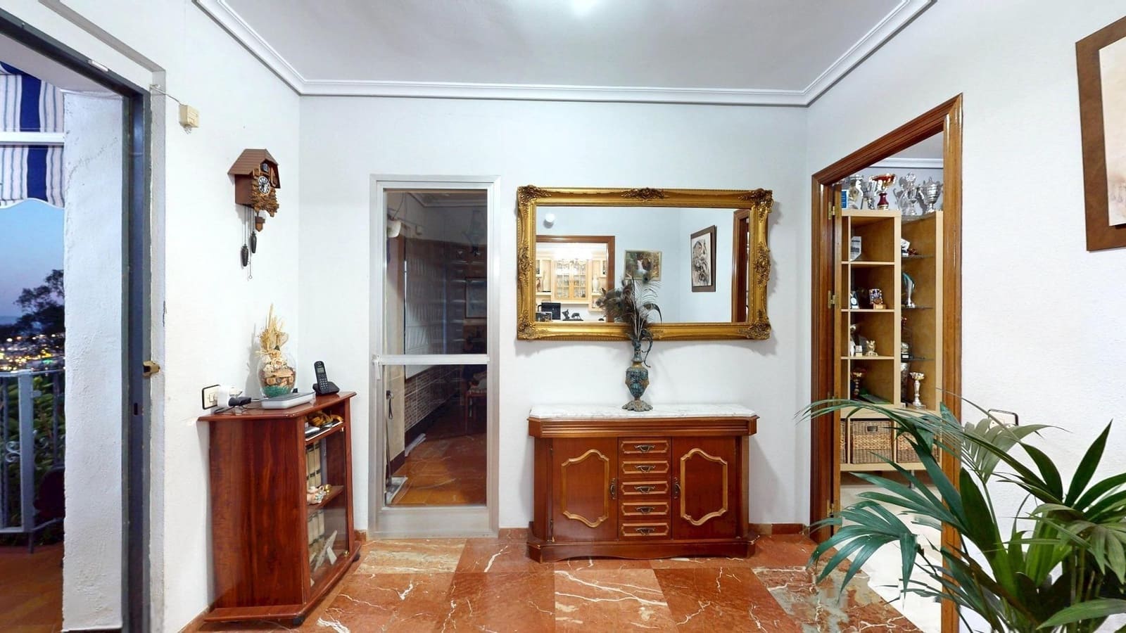 4 bedroom Villa for sale in Cordoba city with pool garage - € 925,000 (Ref: 9499022)