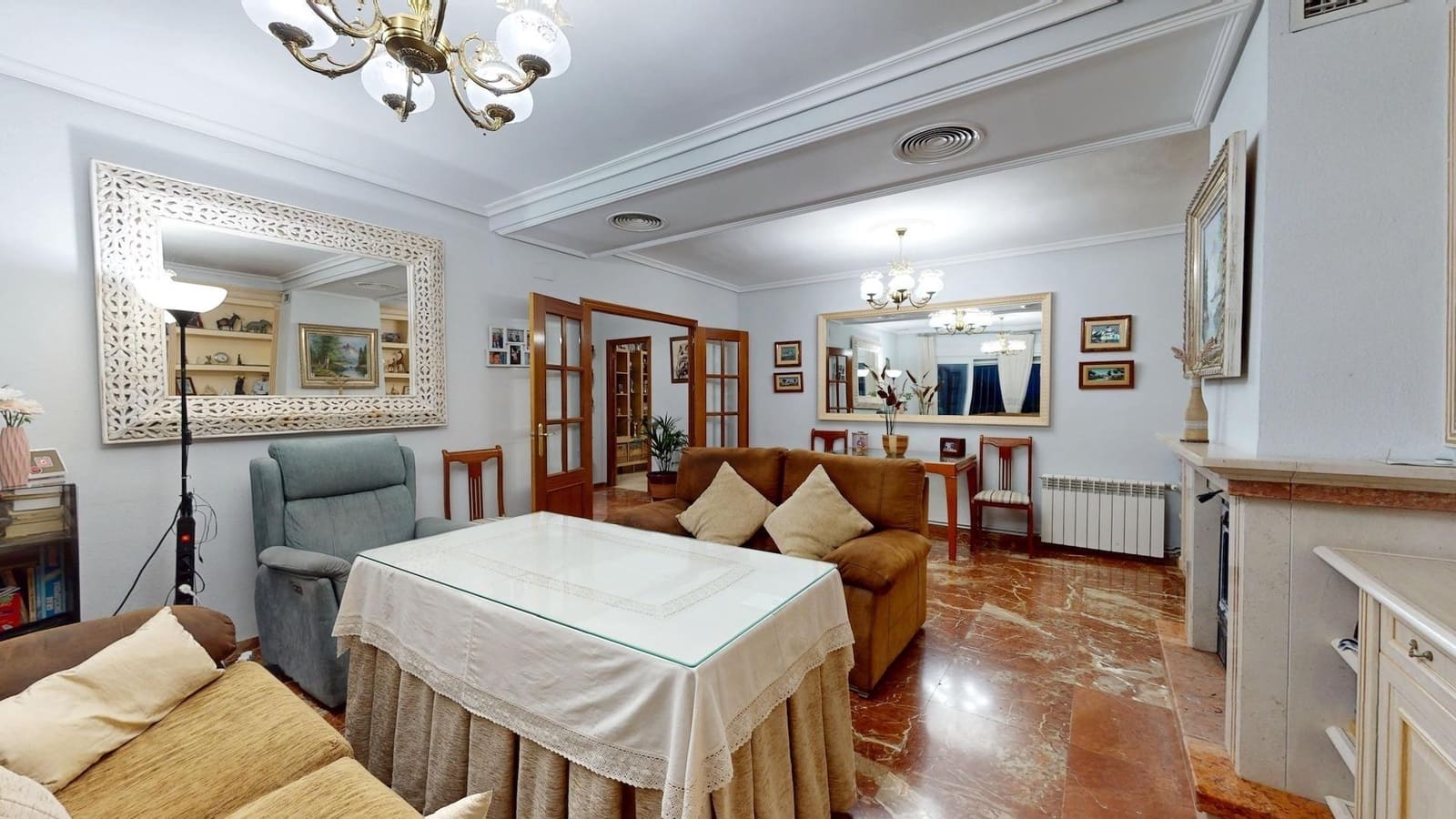 4 bedroom Villa for sale in Cordoba city with pool garage - € 925,000 (Ref: 9499022)