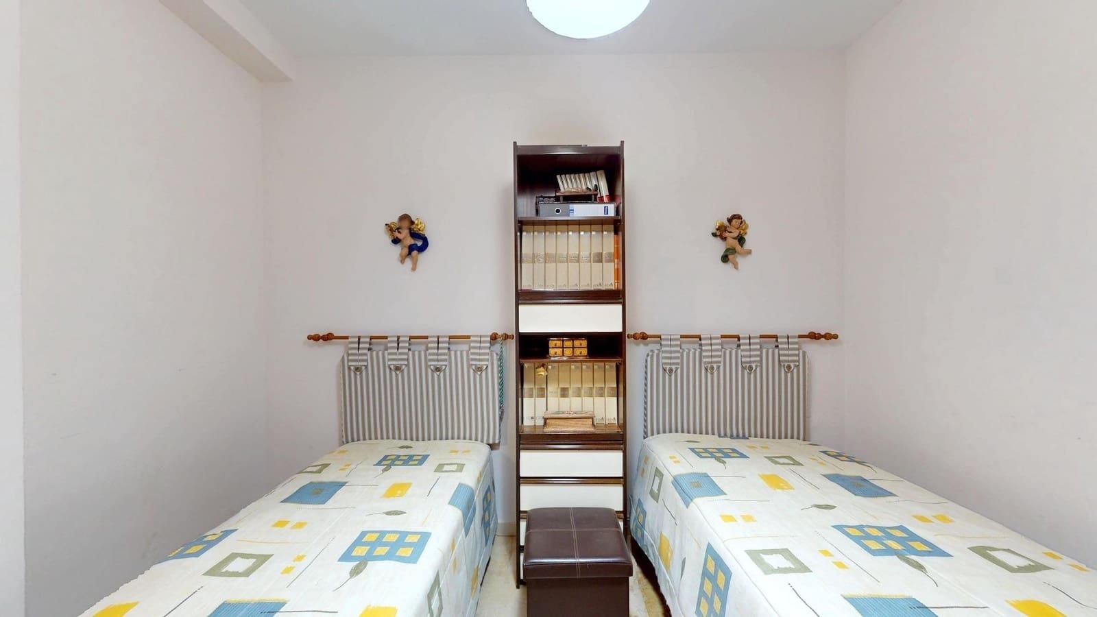 4 bedroom Villa for sale in Cordoba city with pool garage - € 925,000 (Ref: 9499022)