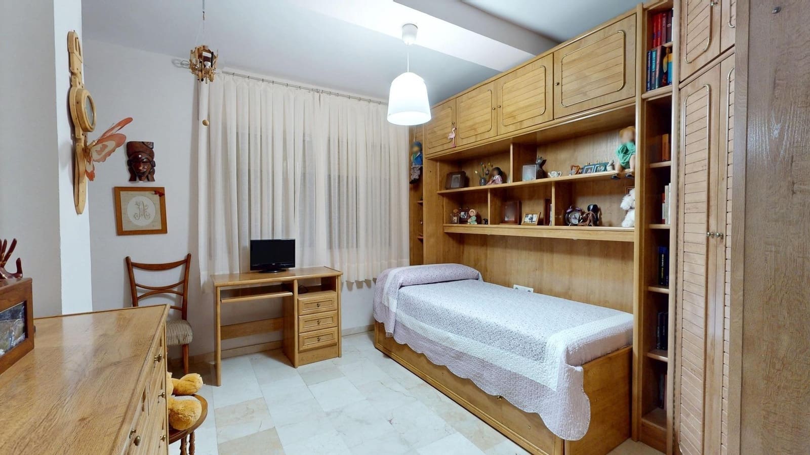 4 bedroom Villa for sale in Cordoba city with pool garage - € 925,000 (Ref: 9499022)