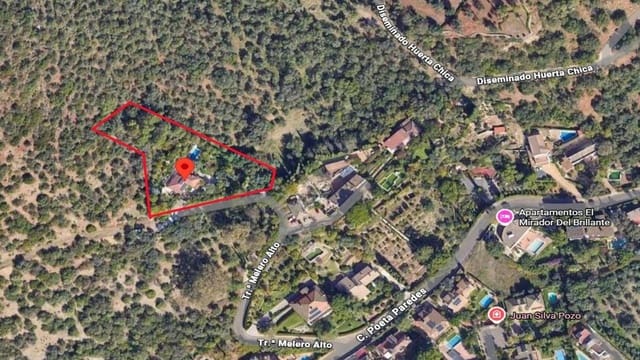 4 camera da letto Villa in vendita in Cordova città con piscina garage - 925.000 € (Rif: 9499022)