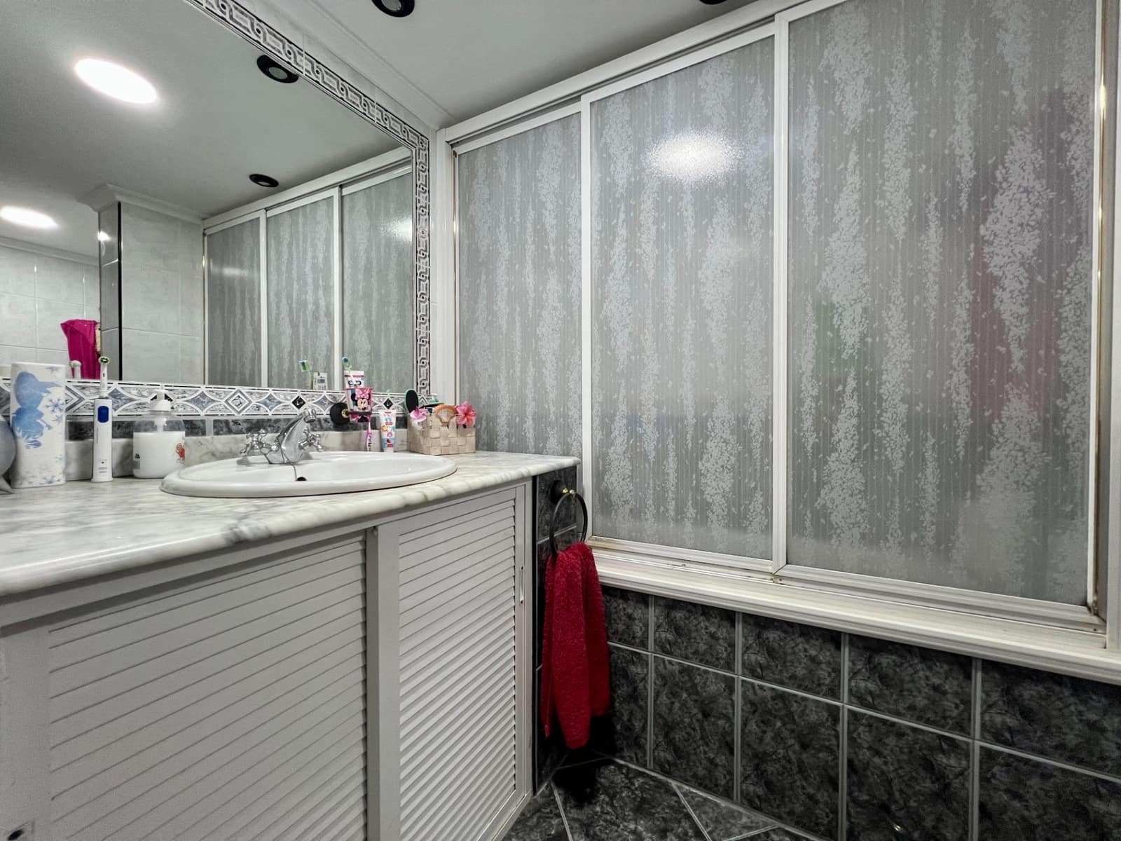 3 sovrum Lägenhet till salu i Cordoba stad - 148 900 € (Ref: 9499758)