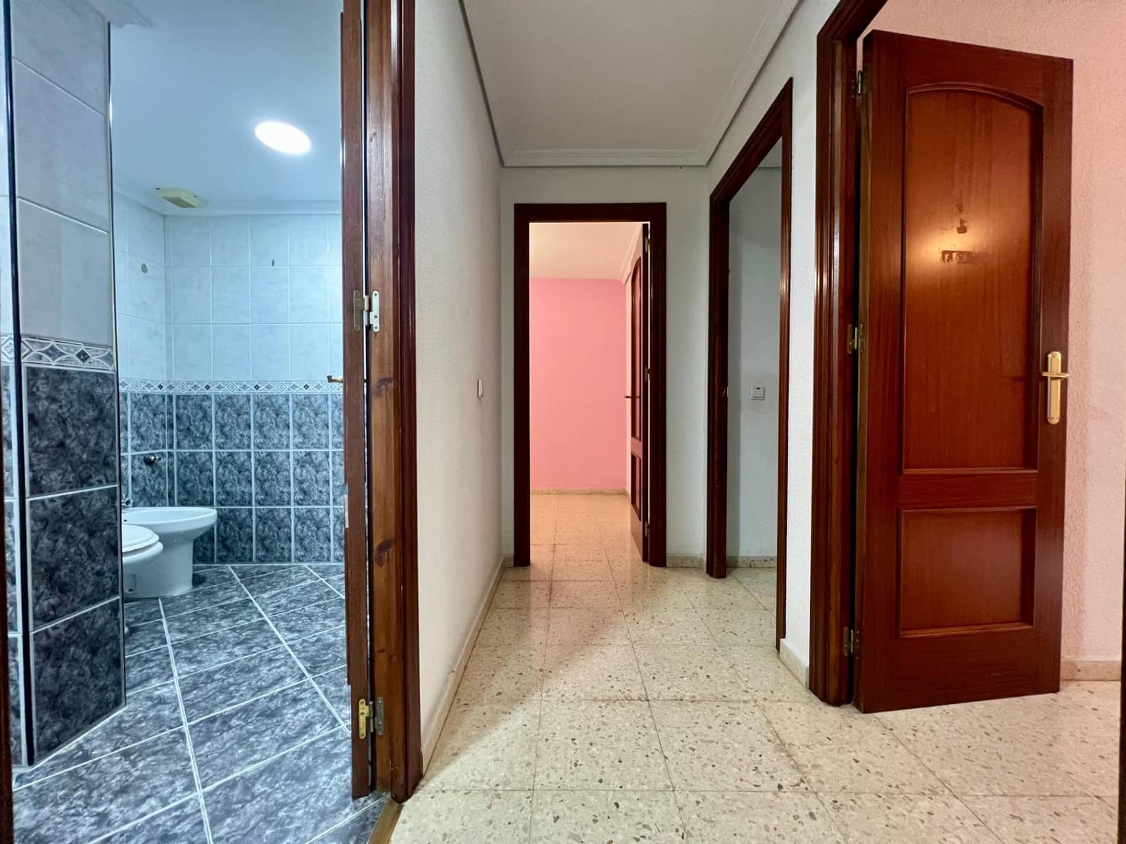 Piso de 3 habitaciones en Córdoba ciudad en venta - 148.900 € (Ref: 9499758)