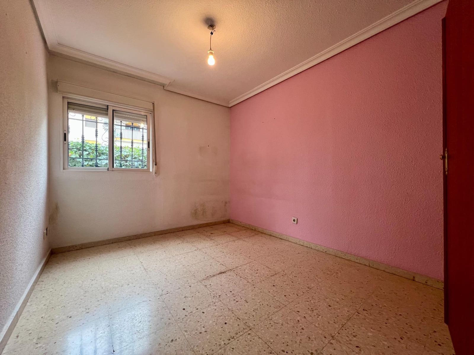 Piso de 3 habitaciones en Córdoba ciudad en venta - 148.900 € (Ref: 9499758)