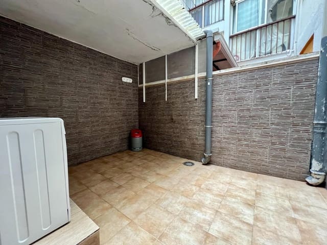 Piso de 3 habitaciones en Miralbaida, Córdoba ciudad en venta - 148.900 € (Ref: 9499758)