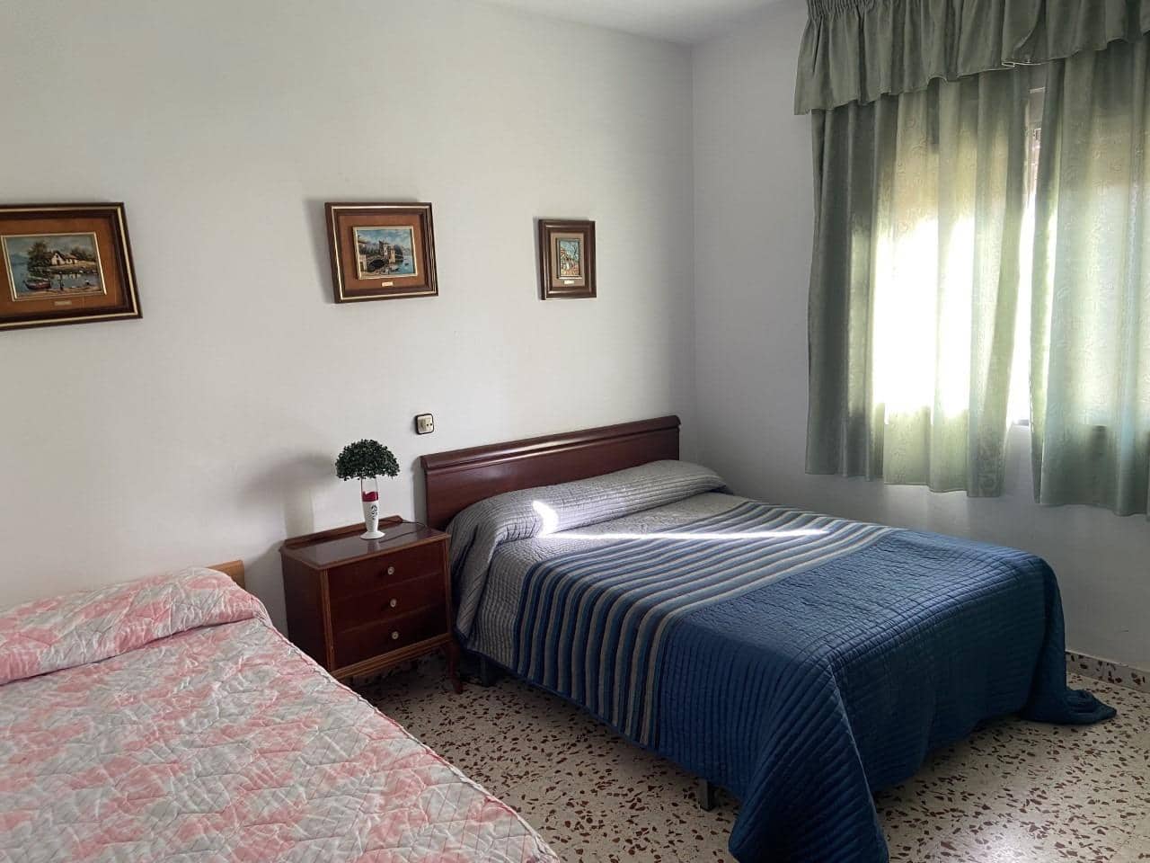 5 bedroom Finca/Country House for sale in La Carlota - € 67,000 (Ref: 9502680)