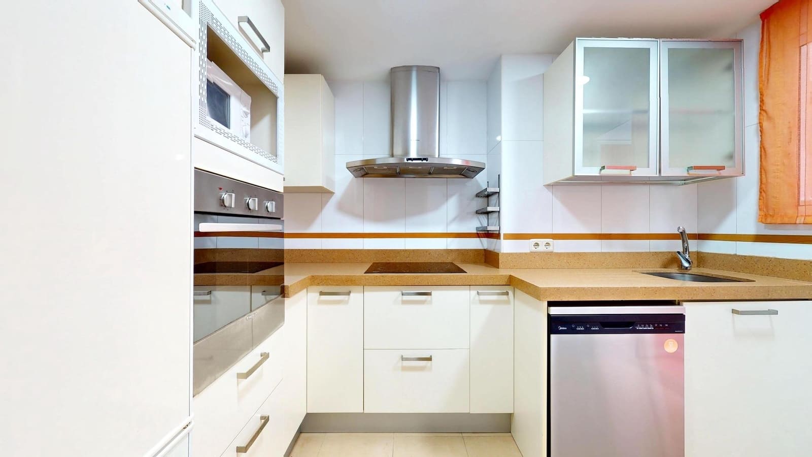 3 bedroom Flat for sale in Cordoba city - € 159,000 (Ref: 9504364)