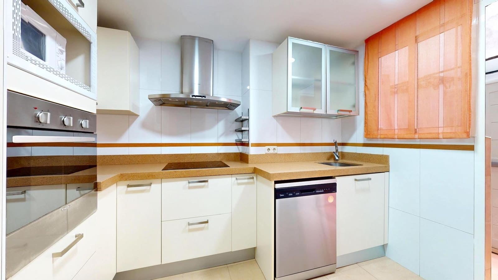 3 bedroom Flat for sale in Cordoba city - € 159,000 (Ref: 9504364)