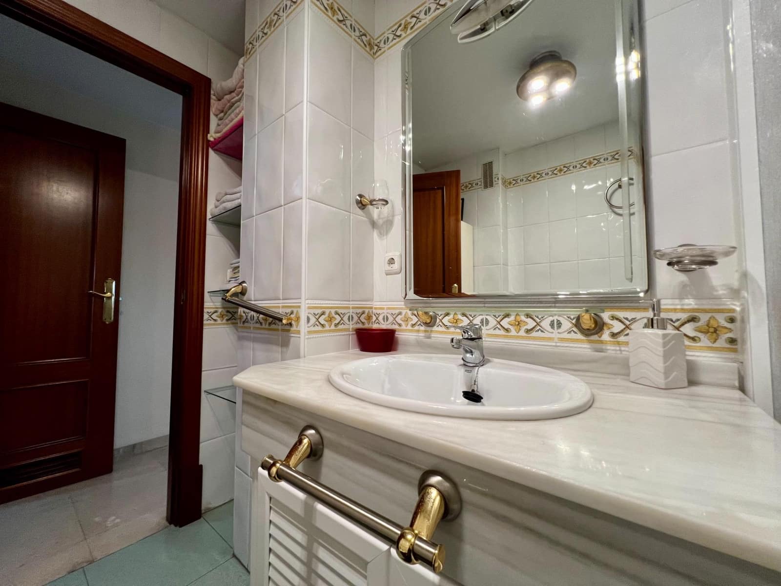 4 camera da letto Appartamento in vendita in Cordova citta con piscina - 385.000 € (Rif: 9513484)