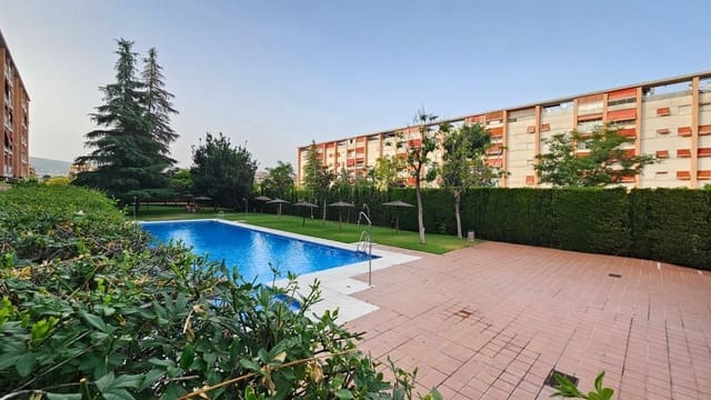 4 chambre Appartement à vendre à Cordoue ville avec piscine garage - 385 000 € (Ref: 9513484)