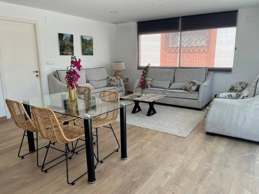 8 soveværelse Villa til salg i Cordoba by med swimmingpool garage - € 780.000 (Ref: 9513486)