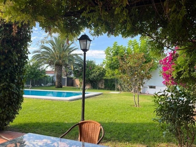 8 soverom Villa til salgs i Córdoba by med svømmebasseng garasje - € 780 000 (Ref: 9513486)