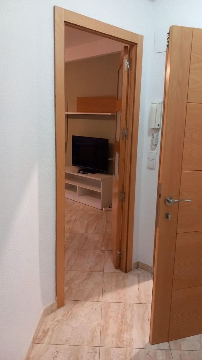 3 slaapkamer Flat te koop in La Carlota - € 120.000 (Ref: 9513487)