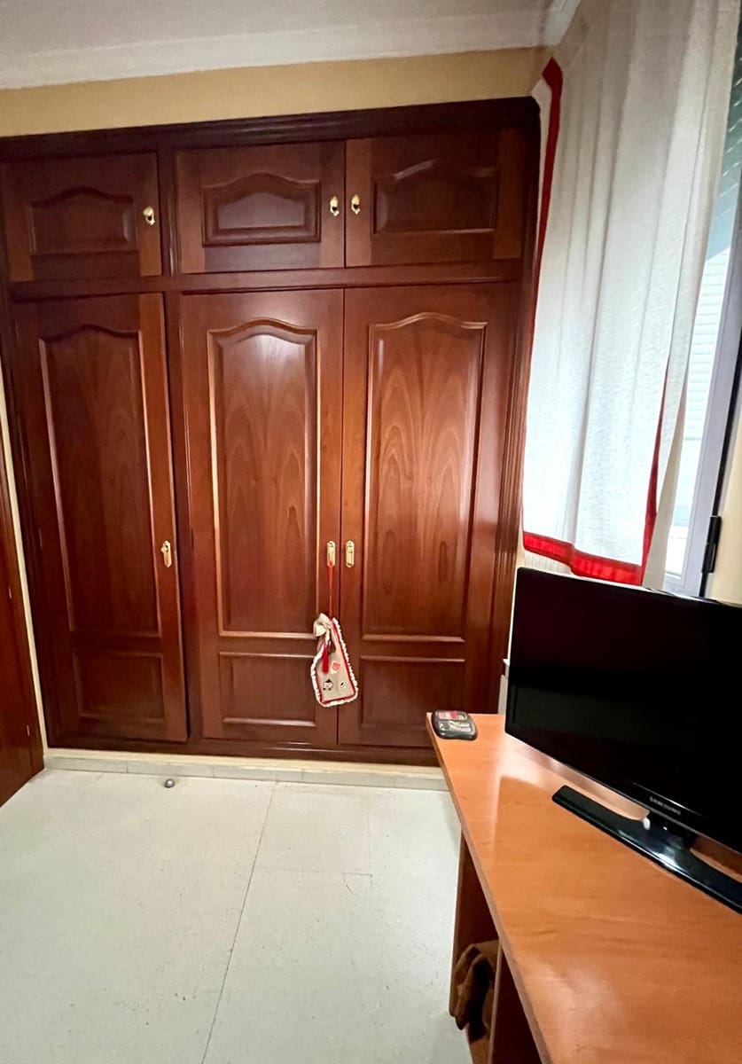 4 camera da letto Appartamento in vendita in Cordova citta - 269.999 € (Rif: 9519018)