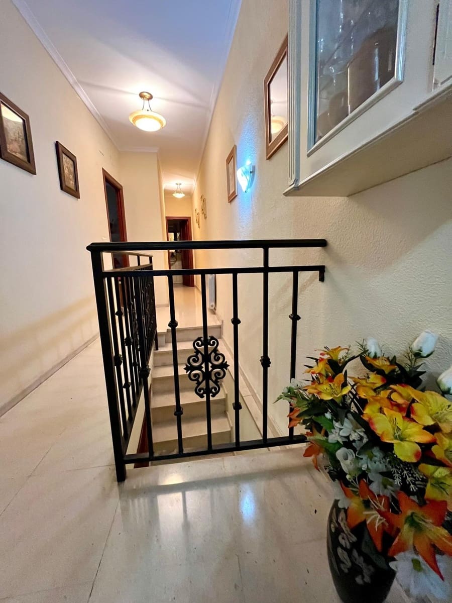 4 camera da letto Appartamento in vendita in Cordova citta - 269.999 € (Rif: 9519018)