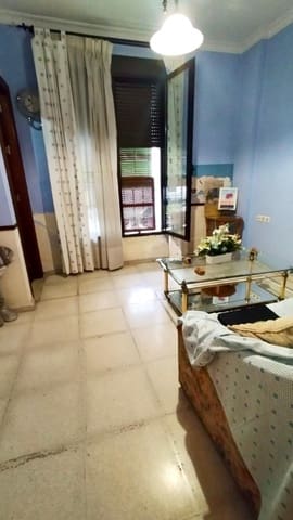 4 camera da letto Appartamento in vendita in Cordova città - 269.999 € (Rif: 9519018)