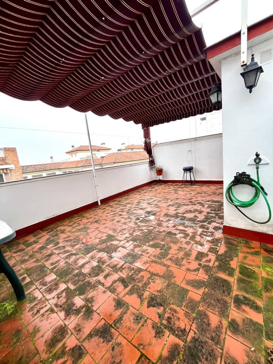 4 camera da letto Appartamento in vendita in Cordova citta - 269.999 € (Rif: 9519018)