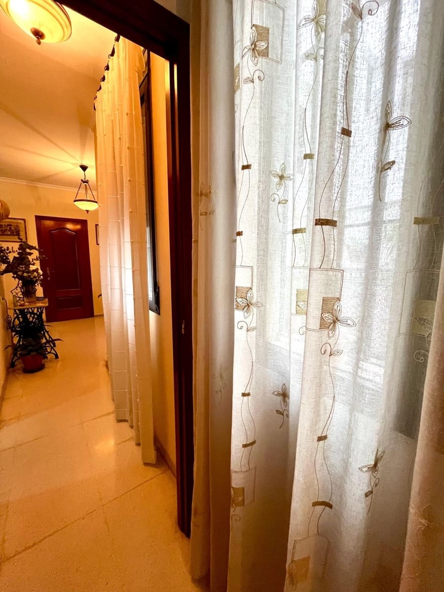 4 camera da letto Appartamento in vendita in Cordova citta - 269.999 € (Rif: 9519018)