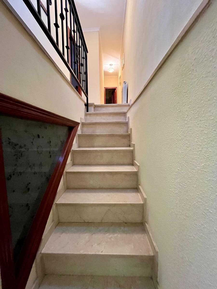 4 camera da letto Appartamento in vendita in Cordova citta - 269.999 € (Rif: 9519018)