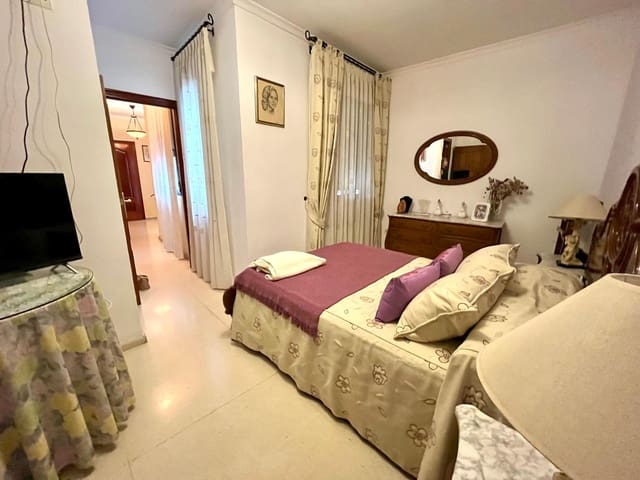 4 camera da letto Appartamento in vendita in Cordova città - 269.999 € (Rif: 9519018)