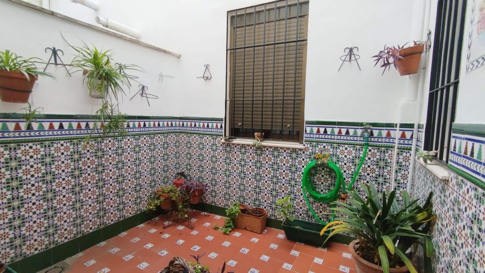 4 camera da letto Appartamento in vendita in Cordova citta - 269.999 € (Rif: 9519018)