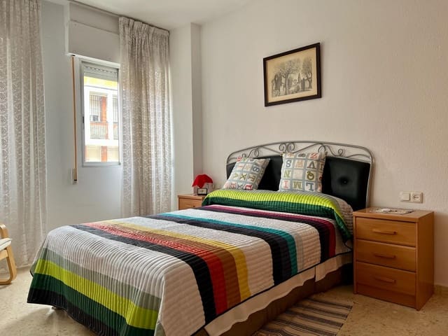 1 slaapkamer Flat te huur in Córdoba stad - € 480 (Ref: 9519020)